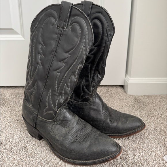 Laredo Cowboy Western Boots - Picture 2 of 6